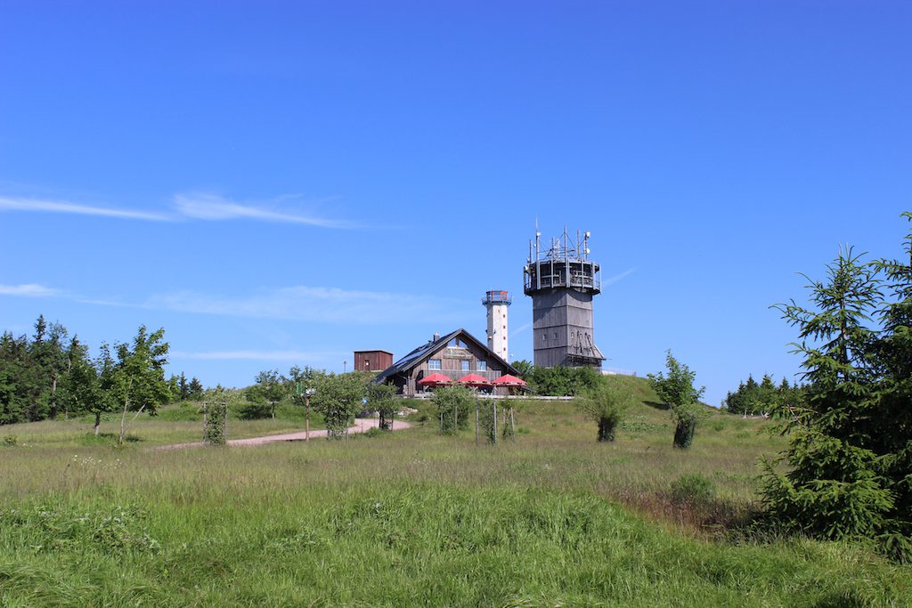 Scheekopfturm mit Neue Gehlberger Hütte